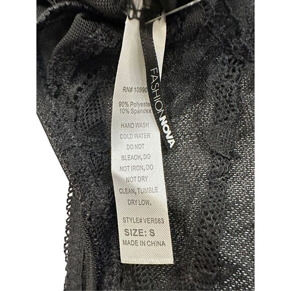 NWT Fashion Nova Lace Teddy Bodysuit - Picture 6 of 6